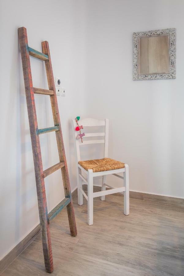 Milian Suite Αδάμας Εξωτερικό φωτογραφία